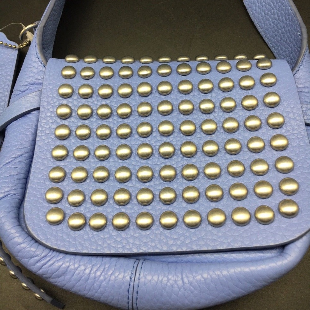 Coach LCQR Periwinkle Rivet Flap DAKOTAH Purse - Picture 2 of 8